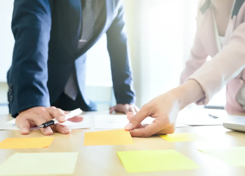 business-share-planing-strategy-brainstroming-concept